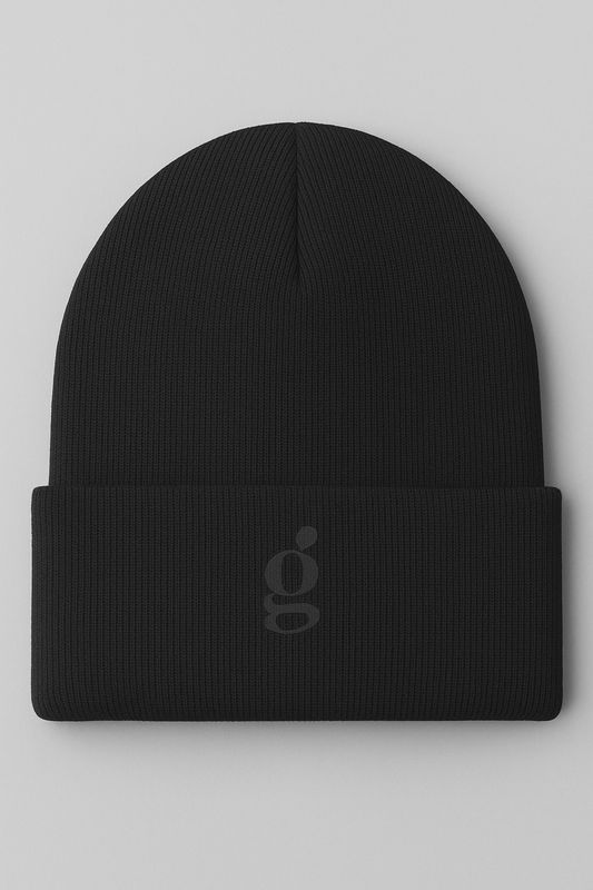 Gramo Essential Beanie – Deep Black